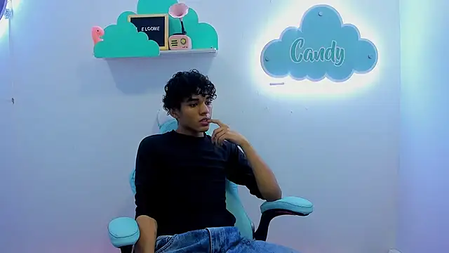 kenny 18 online show from March 2026 03:14:01 AM