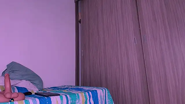 dreamsussi online show from July 2026 10:45:01 PM