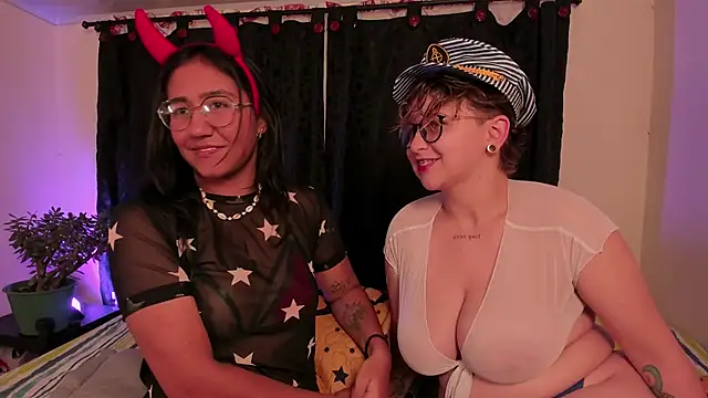 CrazyCakes  online show from October 2025 03:42:02 AM