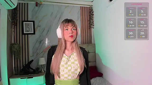 Vanessa Jenner online show from June 2026 08:52:02 PM