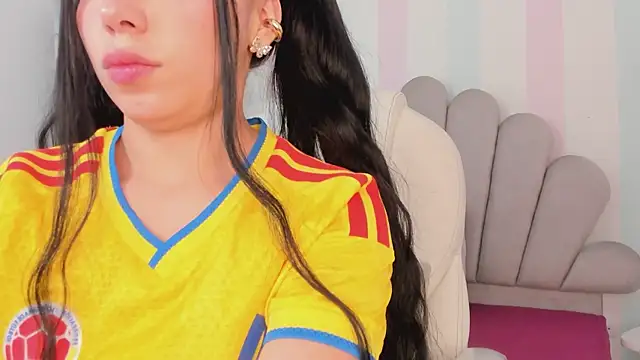 Amy Bunnie 18 online show from July 2026 09:43:02 PM