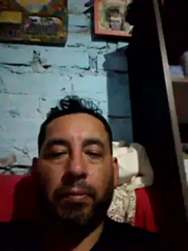 Snapshot of Lujor chatting on May 2026 01:35:01 AM Lujor online show from May 2026 01:35:01 AM