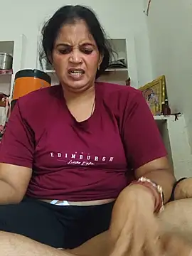Snapshot of Chhaya_hot chatting on June 2026 02:11:02 AM Chhaya hot online show from June 2026 02:11:02 AM