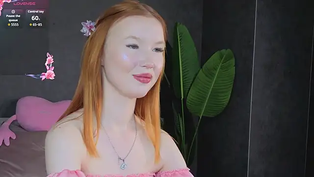 Snapshot of Anna_Patterson chatting on September 2025 08:49:01 AM Anna Patterson online show from September 2025 08:49:01 AM