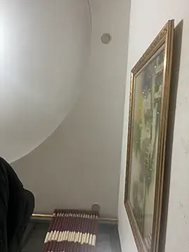 Nhung584 online show from November 2025 01:00:01 PM