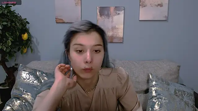 SophieAsh online show from October 2025 07:15:01 AM