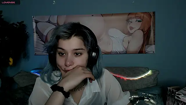 SophieAsh online show from October 2025 07:49:01 AM