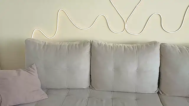 KathrynBrooks online show from April 2026 01:09:02 PM