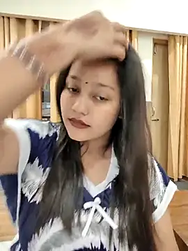 Snapshot of Dipali143143 chatting on May 2026 06:06:01 PM Dipali143143 online show from May 2026 06:06:01 PM