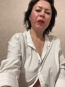 Kiravix online show from February 2026 07:23:02 PM