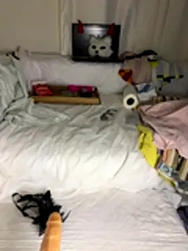 Ozge-SluttyScream69 online show from December 2025 12:37:02 AM