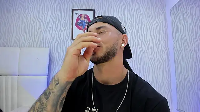 dylan jacobx online show from December 2025 03:22:02 AM