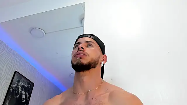 dylan jacobx online show from April 2026 07:03:02 AM