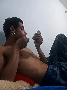 Bruno Hallss online show from December 2025 02:21:01 AM