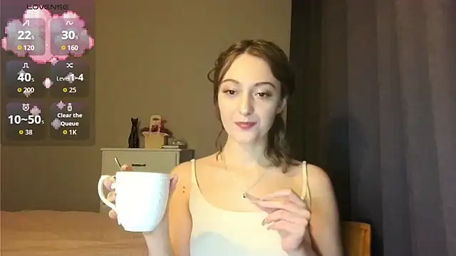 white liillyy online show from December 2025 11:01:02 PM