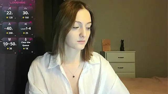 white liillyy online show from March 2026 11:11:01 PM