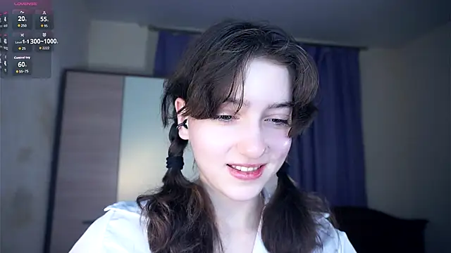 Snapshot of AccaAcuff chatting on October 2025 03:20:02 PM AccaAcuff online show from October 2025 03:20:02 PM