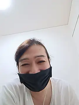 Snapshot of taru1225 chatting on May 2026 12:13:02 PM taru1225 online show from May 2026 12:13:02 PM