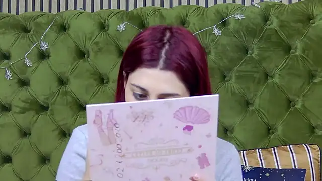 LunaHart online show from December 2025 04:13:01 PM