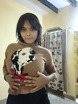 RAYI Queen 2 online show from November 2025 10:29:01 AM