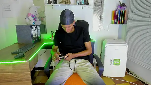 DEAMOL online show from February 2026 01:05:02 PM