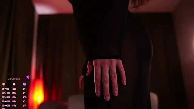 MaryHols online show from March 2026 05:53:02 PM