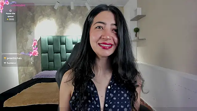 Saya Amaretto1 online show from January 2026 07:39:01 PM