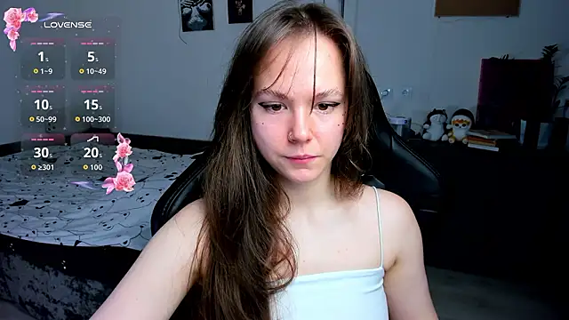 cute little ass online show from February 2026 02:41:01 AM