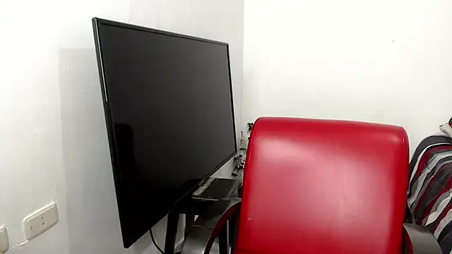 Alex mojica online show from January 2026 12:58:01 AM