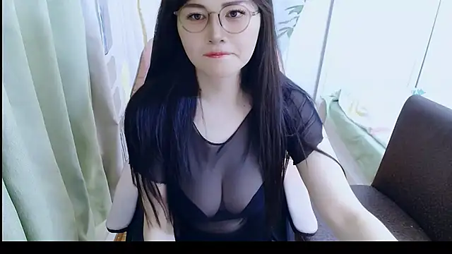 Winnie-01 online show from April 2026 01:54:01 AM