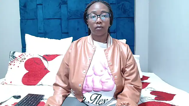 Snapshot of BigBootySimbax chatting on May 2026 05:30:01 PM BigBootySimbax online show from May 2026 05:30:01 PM
