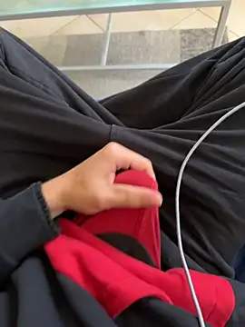 Manu97k online show from October 2025 08:29:01 AM