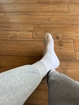 Manu97k online show from January 2026 11:37:02 AM