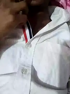 Snapshot of Sakurabli chatting on March 2026 08:20:01 AM Sakurabli online show from March 2026 08:20:01 AM