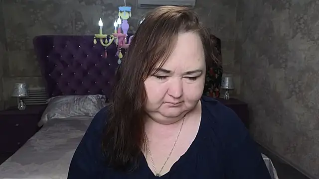 Eloisa Eliot online show from November 2025 02:28:01 PM