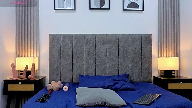 Liam forest  online show from November 2025 04:45:01 AM