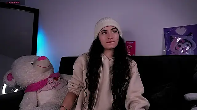 Alynn Bri  online show from July 2026 01:45:01 AM