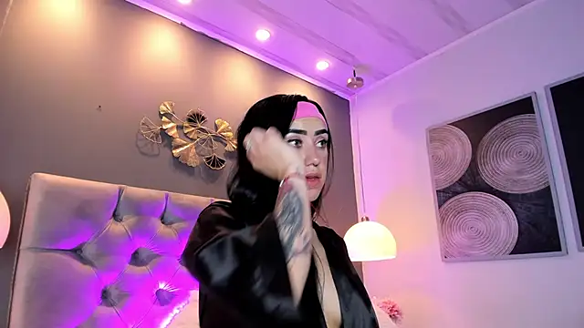 athziry g online show from November 2025 05:11:01 PM