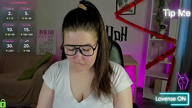 Tara Torres online show from October 2025 07:54:02 AM