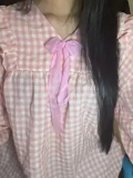 Dolly282 online show from April 2026 11:27:02 PM