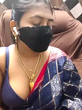 Snapshot of Tamil_Lotus chatting on July 2026 05:39:02 PM Tamil Lotus online show from July 2026 05:39:02 PM