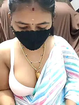 Snapshot of Tamil_Lotus chatting on July 2026 05:07:02 PM Tamil Lotus online show from July 2026 05:07:02 PM