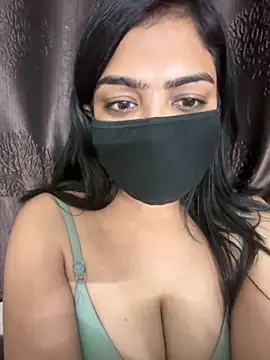 Snapshot of Theindian_Barbie chatting on October 2025 03:51:02 PM Theindian Barbie online show from October 2025 03:51:02 PM