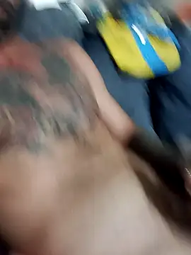 Snapshot of BlackBarber27 chatting on October 2025 12:08:01 AM BlackBarber27 online show from October 2025 12:08:01 AM