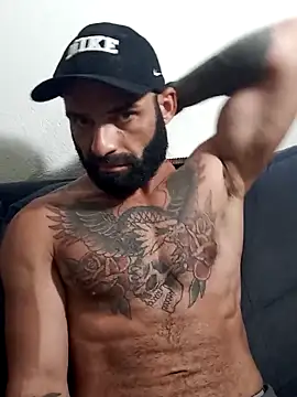 BlackBarber27 online show from November 2025 11:03:01 PM