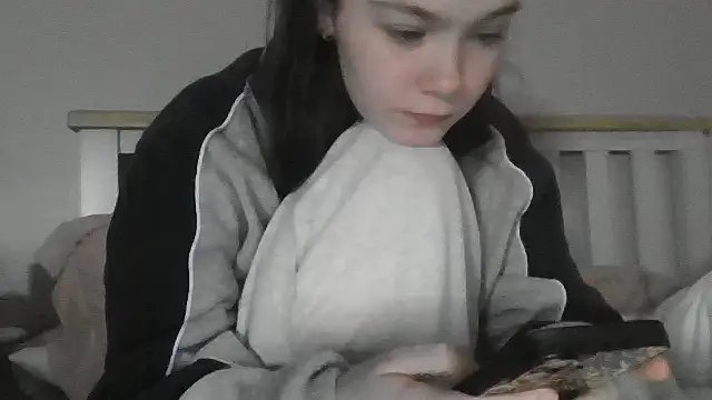 Snapshot of SexyKatiex chatting on November 2025 07:07:02 PM SexyKatiex online show from November 2025 07:07:02 PM