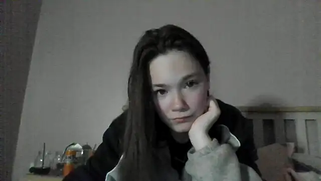 Snapshot of SexyKatiex chatting on December 2025 06:48:02 PM SexyKatiex online show from December 2025 06:48:02 PM