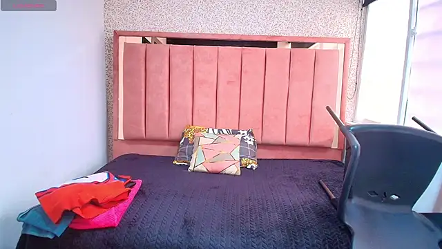 Barbara fox   online show from April 2026 12:10:01 PM