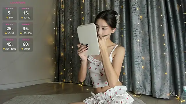 la kivi online show from December 2025 10:14:01 PM