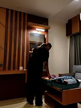 Hot-Sexy-Riya online show from January 2026 12:24:01 AM